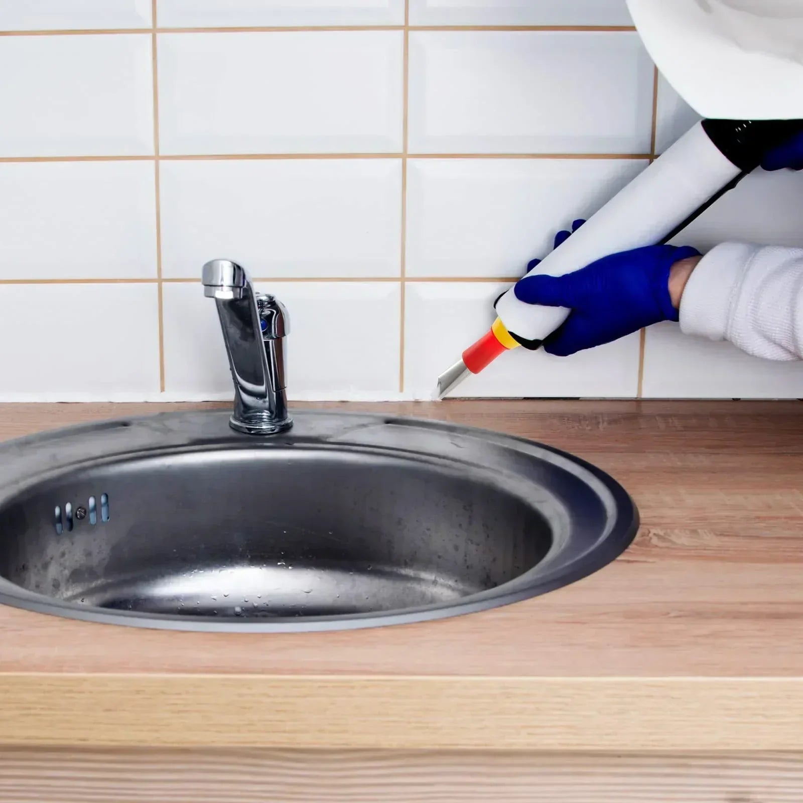 SealTailor™ - Simplify Home Repairs with Professional-Grade Caulking Nozzles