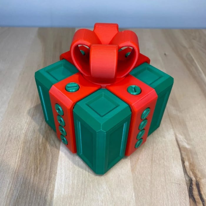 GiftBox™ – 3D Printed Puzzle Box for Funny Gift Giving