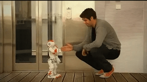 BrightBuddy™ – Smart, Fun & Interactive Learning Robot