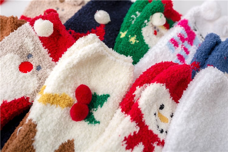 CozyClaus™ – Ultra-Soft Christmas Socks That Warm Hearts & Toes