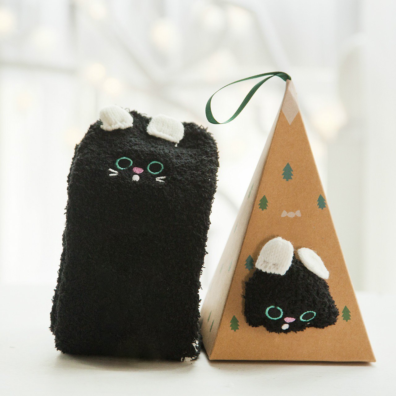 CozyClaus™ – Ultra-Soft Christmas Socks That Warm Hearts & Toes