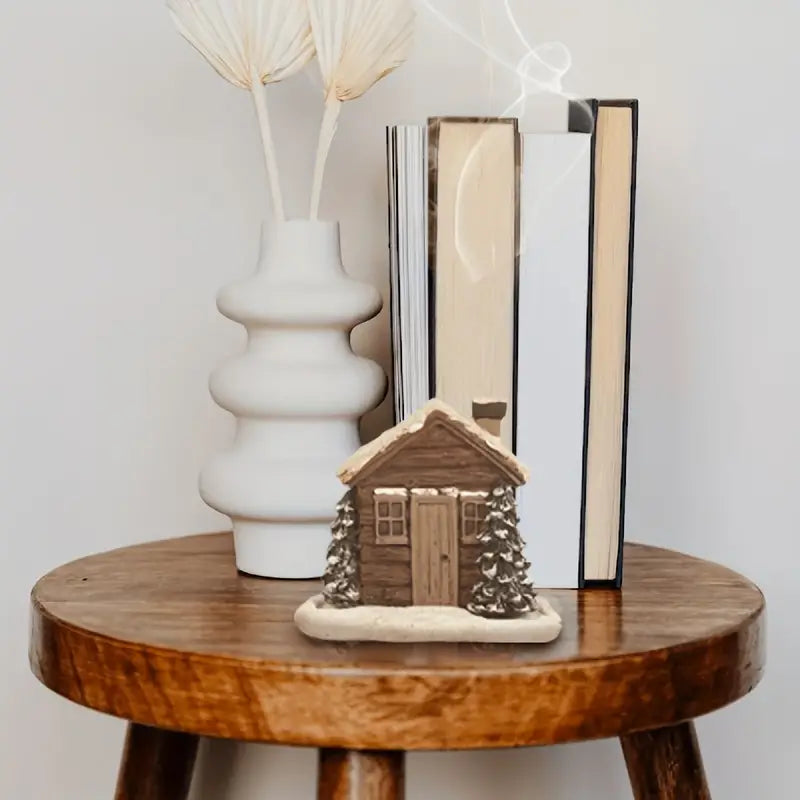 CozyCabin™ – Charming Christmas Cabin Incense Burner