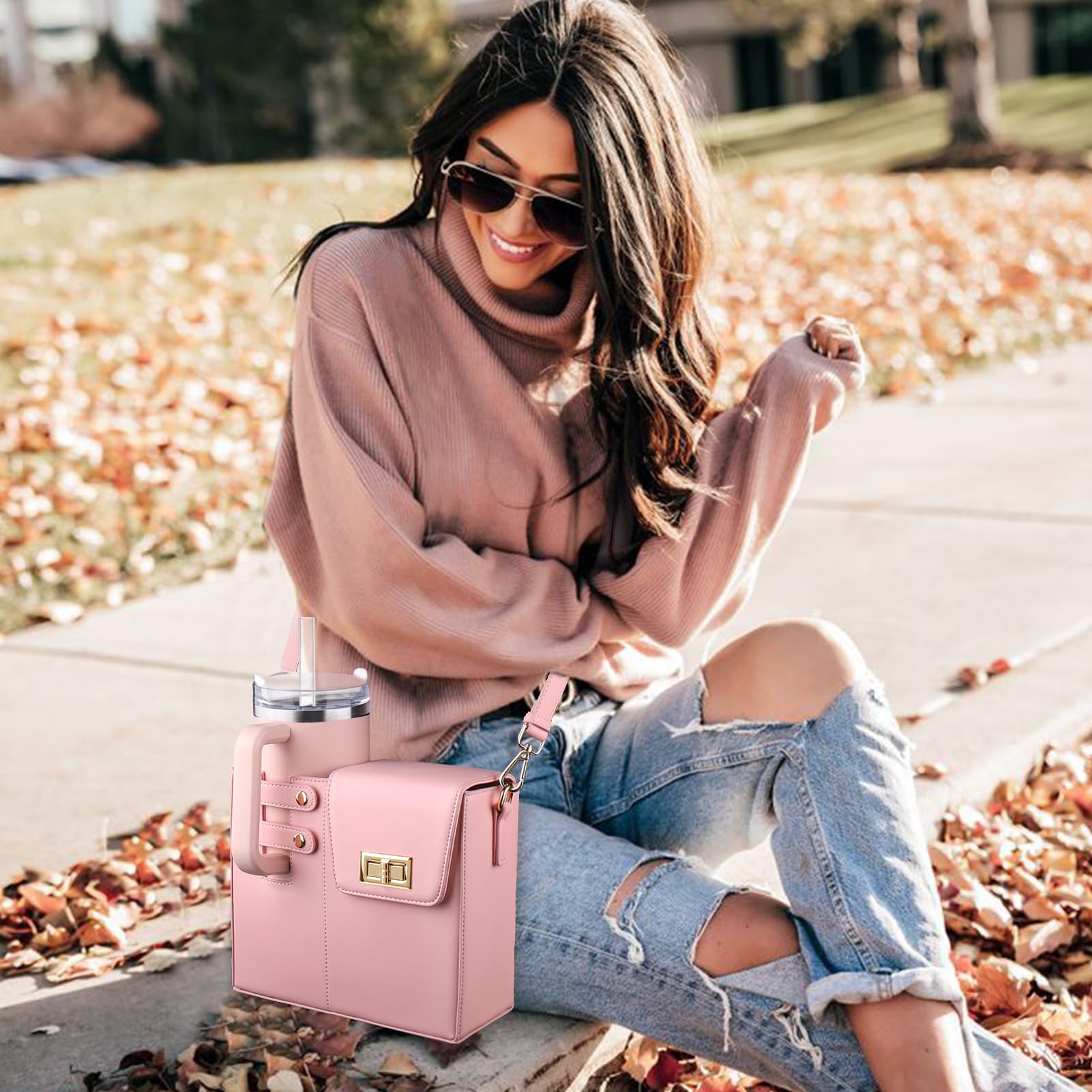 HydraTote™ - Crossbody Bag With Bottle Holder