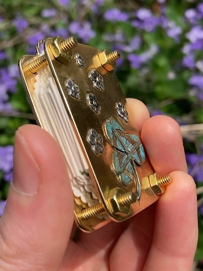 BloomPocket™ – Compact Flower Press Kit for Quick & Easy Petal Preservation