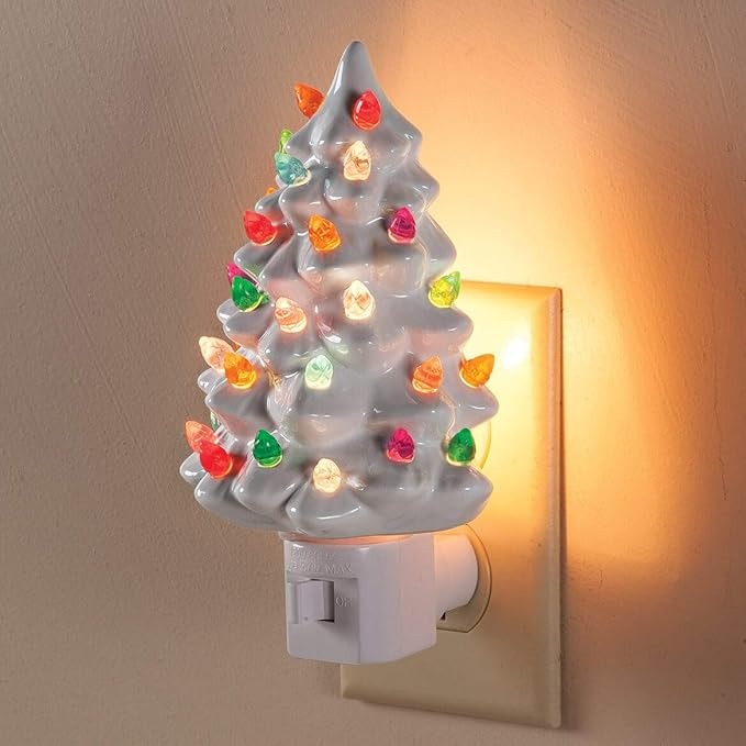 GlowTree™ – Light Up Your Nights with Christmas Magic!