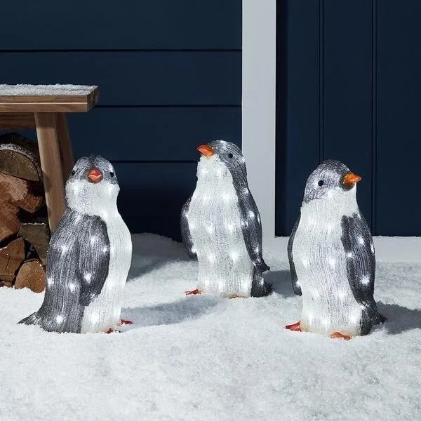 FrostyPenguin™ – Light-Up Penguins for a Magical Christmas Display