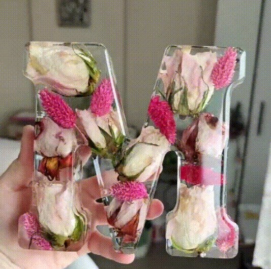 FloraGlow™ - Floral Resin Light