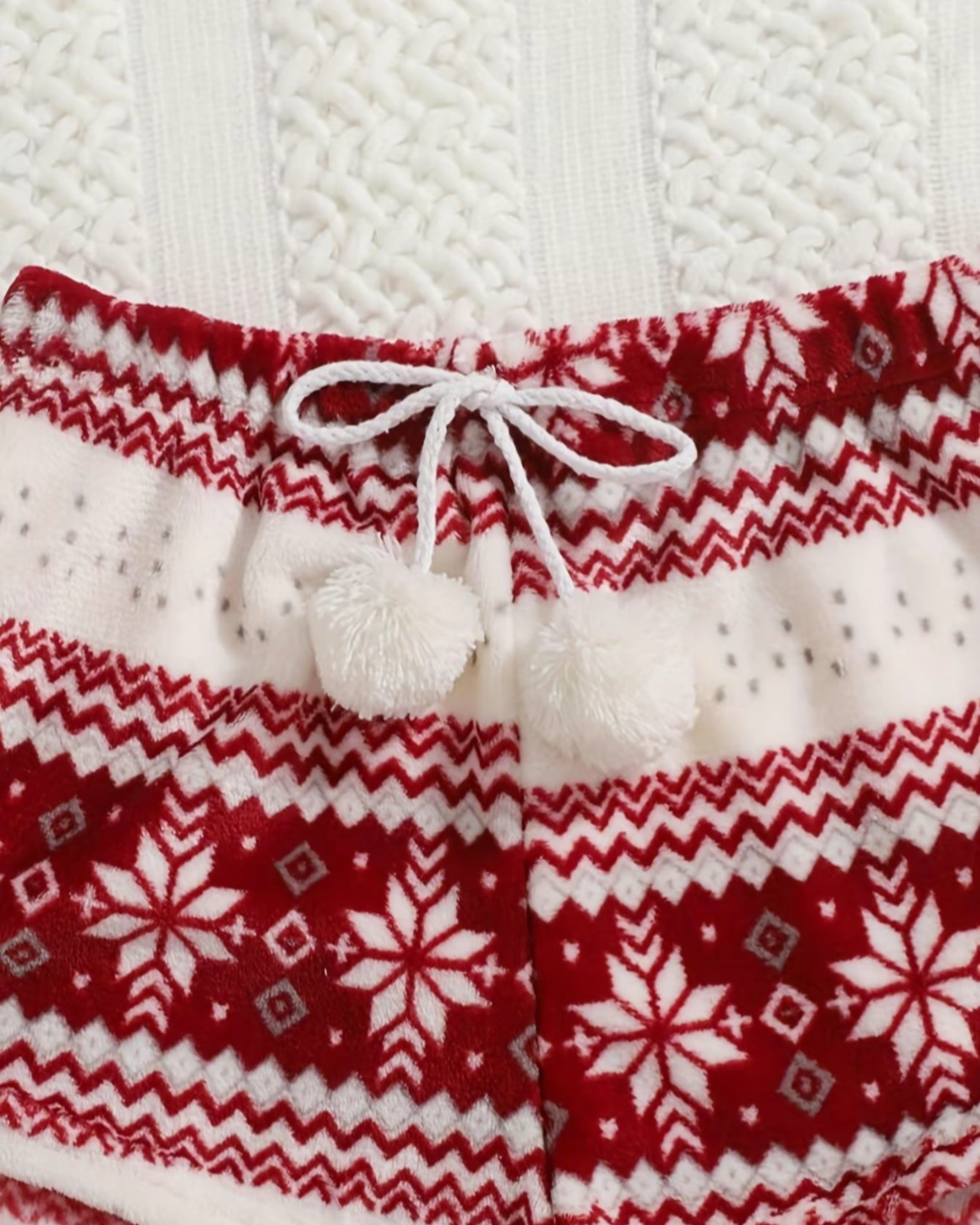 CozyClaus™ – The Perfect Matching Pajamas for Holiday Photos & Family Nights