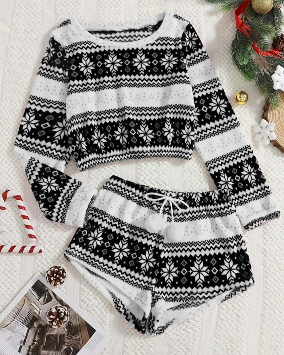 CozyClaus™ – The Perfect Matching Pajamas for Holiday Photos & Family Nights