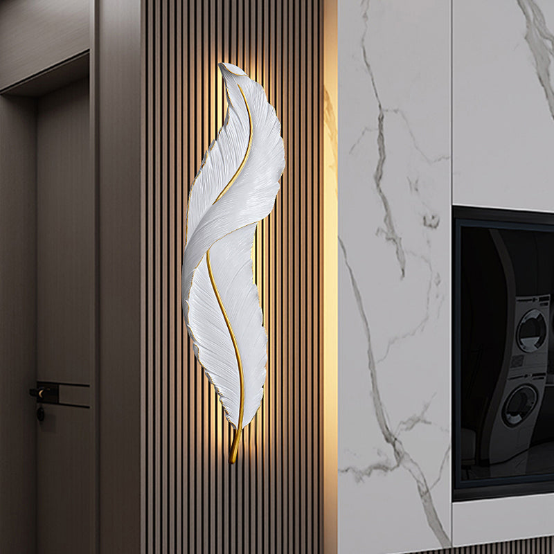FeatherLight™ - Elegant feather wall lamp
