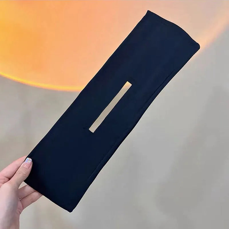 FloraTwist™ - Floral bun maker