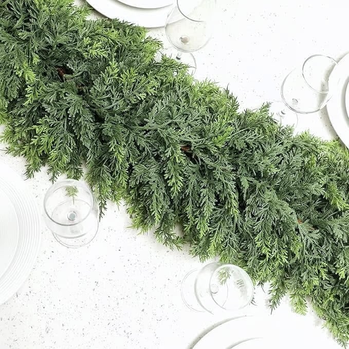 PineAura™ - Realistic Christmas Garland