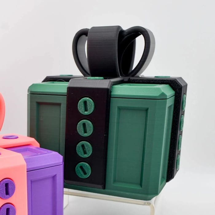 GiftBox™ – 3D Printed Puzzle Box for Funny Gift Giving