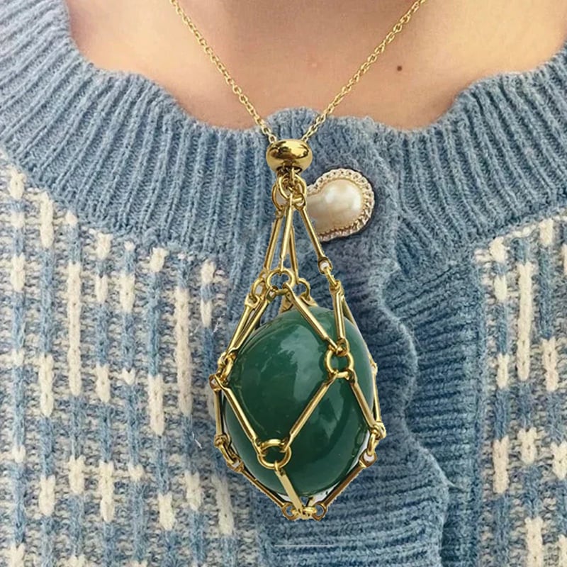 AuraCage™ – Adjustable Crystal Cage Pendant for Interchangeable Stones