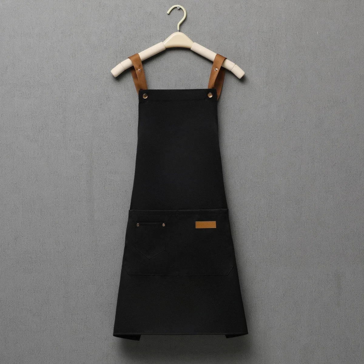 CookFan™ – Durable Waterproof Apron with Handy Front Pockets