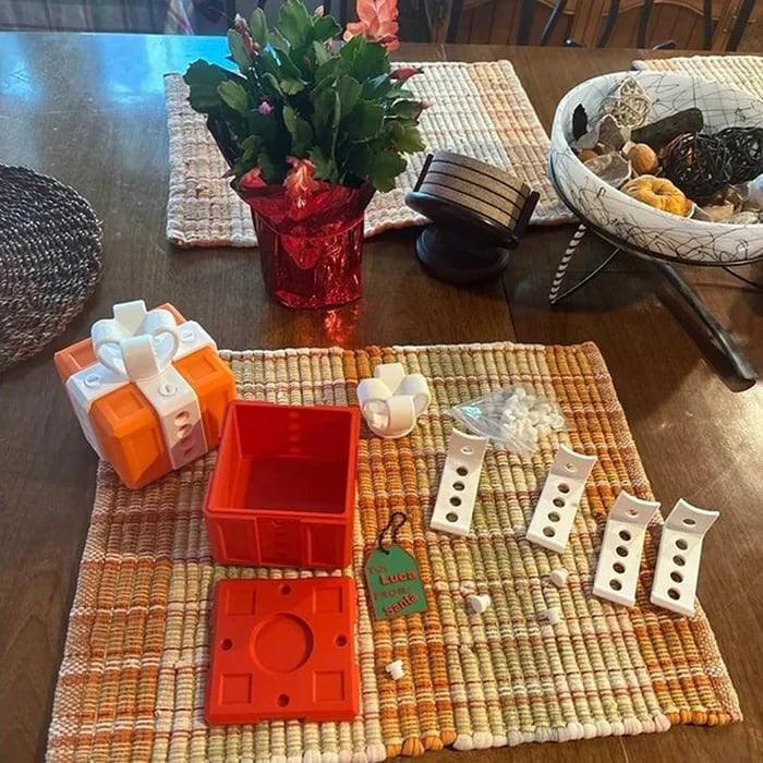 GiftBox™ – 3D Printed Puzzle Box for Funny Gift Giving