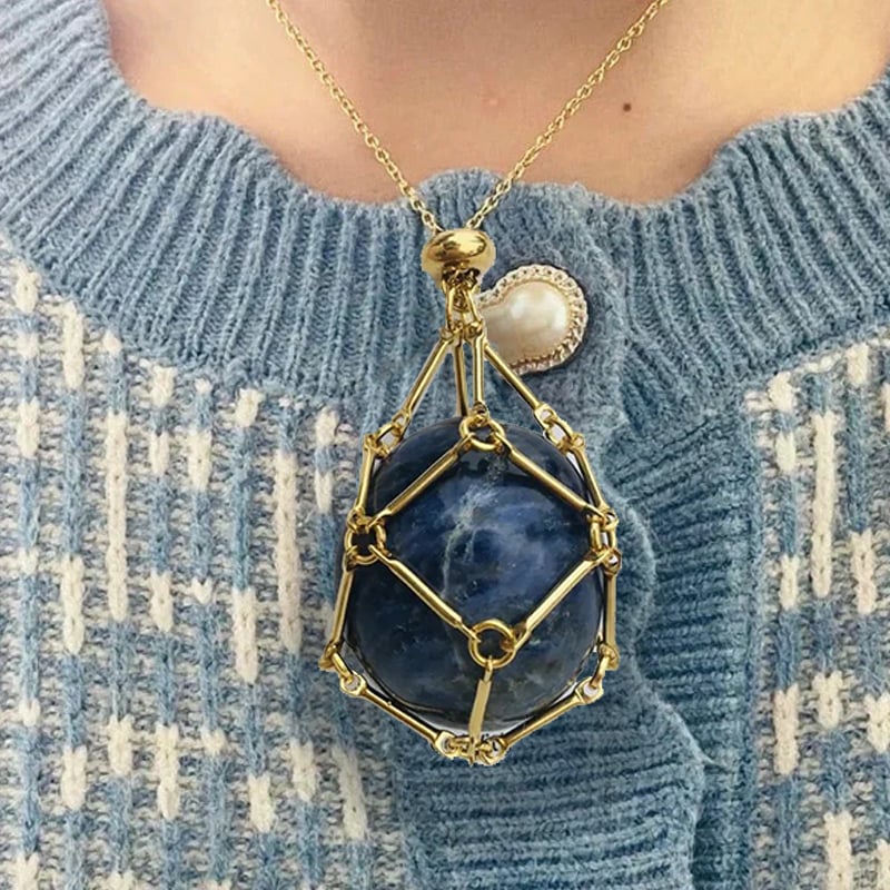 AuraCage™ – Adjustable Crystal Cage Pendant for Interchangeable Stones