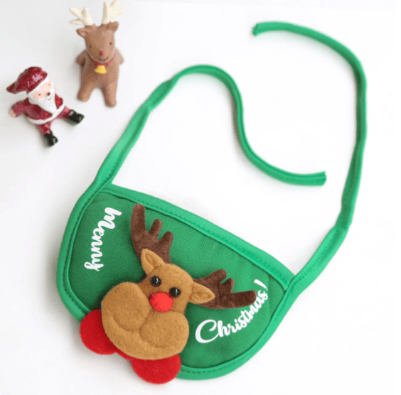 TreePaws™ – Soft Plush Christmas Tree Bandana for Dogs & Cats with Adjustable Fit