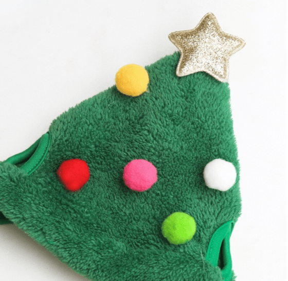 TreePaws™ – Soft Plush Christmas Tree Bandana for Dogs & Cats with Adjustable Fit